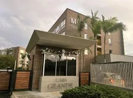 CASA GRANDE - Private 1BR 2Bed AC Suite, Llanogrande Airport