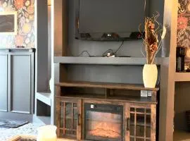 Cozy boho downtown apartment