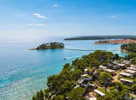 Nice Stacaravan In Banjol, campeggio a Banjol