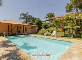 Casa em Igarata com Acesso ao Lago e Piscina