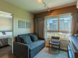 Moinhos Park -1 dormitório, terraço em frente ao Parcão