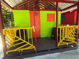 Cabaña Romantica frente al mar de isla Chichime Guna Yala