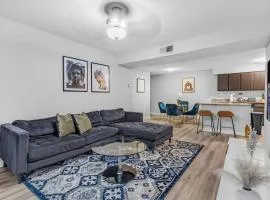 Serene Waterfront 2BR Poolside Living in FTL