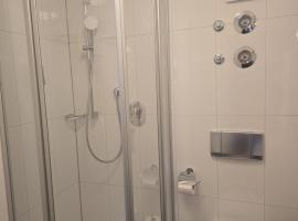 Hotel Bären, hotel em Schramberg