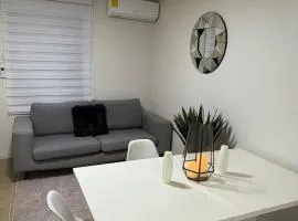 Cozy Apartment Aruba, Near Shops & Beaches