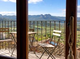 Ca l'Era, Hotel in Horta de San Joan