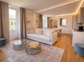 Royal Suite Apartment, hotel in Triëst