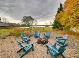 Copper Moose Cottage Historic Home with Game Room