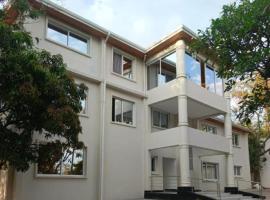 wrong address entered, hotel con estacionamiento en Gatunga