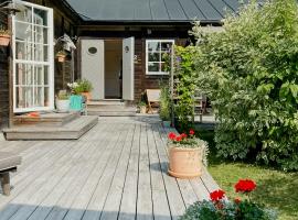 Ljugarn में, होटल Seaside Home With Sunny Terrace