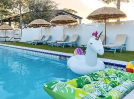 The Palm Villa-Pool, Sauna, bowling, theater, golf