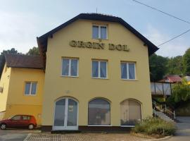 Guest House Grgin Dol, bed & breakfast σε Pozega