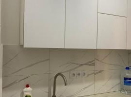 Коттедж, хотел в Бостери