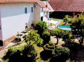 Kajžarka, khách sạn ở Miklavž pri Ormožu