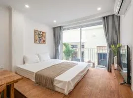 PhaTea Neoclassical Style Building - near Old Quarter