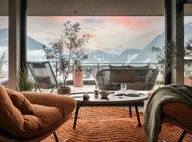 Hotel Sieghard Zillertal: Mayrhofen'de bir otel