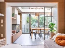 Family house with sauna close to the sea