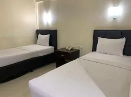 Grand Populer Hotel by Millpro