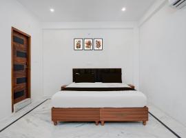 Super Hotel O The Skyrise Lucknow Hotel, hotel in Kākori