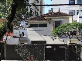 Casa Studio Mega - Qto Privativo Casa Compartilhada, Hotel in Santos