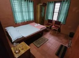 Dream Acres Mudhouse