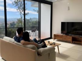 Ozone The Misty Villa ooty ,Three Bed Room Luxury Private Jacuzzi Villa, khách sạn ở Ketti
