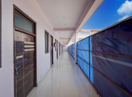 SPOT ON by OYO NEW S.M. Galaxy, hótel í Tilsahri