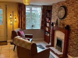 Cute and cosy cottage in the lovely Oxton village