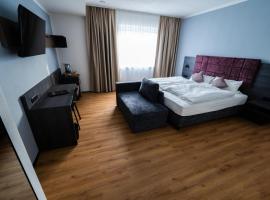 PEN Smart Hotel, hotel in Türkheim