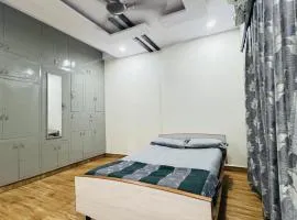 Premium Home Stay at VIP Road