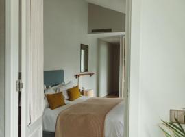 HOY Paris - Yoga Hotel, hotel a Parigi