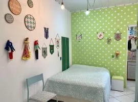 Quarto privativo com entrada independente