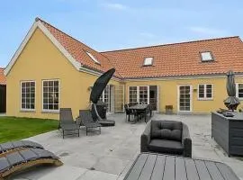 Sommerhus Med Gårdhave I Lille Skagen