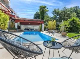 Mediterranes Apartment in Rovinj mit Pool, Parkplatz, Grill, Klima, WiFi