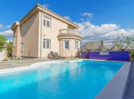 Luxusvilla mit Privatpool, Whirlpool, Meerblick, Billard, Fitnessgeräte, Garage