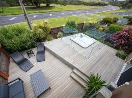 Crystal Palace Kilcunda Luxury Coastal Stay with Ocean Views, Spa, Fireplace Pet-Friendly Comfort