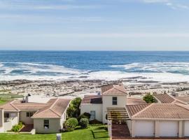 Hermanus Beach Club, khách sạn ở Hermanus