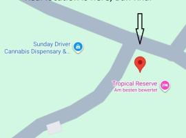 Simple Hostel Phangan, hotel in Baan Khai