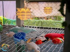 La Zeblin Beach House, chalet in Zambales