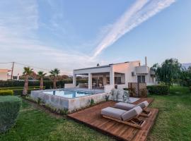 Villa Alaya, hotel with hot tubs in Kos Town