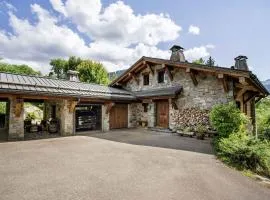 Luxury Chalet Sauna Cinema Mont Blanc Views in Megeve