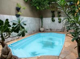 Casa com Piscina e Churrasqueira no Parque Cuiaba