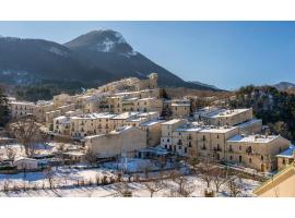 La Vista dei Lupi, hotel em Civitella Alfedena