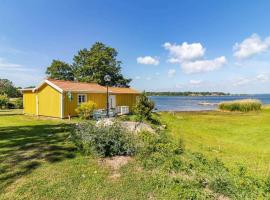 BLE835 Sturkö - Sturkövägen 44, Hotel in Sturkö