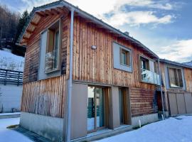 Chalet Ski Home - Madesimo, hotel em Madesimo