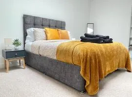 Exclusive 1 and 2 Bedroom Flats only 0,5 miles away from Bicester Village