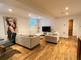 No.1 - The Marilyn, hotel in Banbury