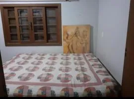 Quarto em espaço compartilhado!