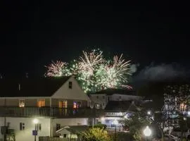 Couple's Corner - 2 Blocks to the Boardwalk - Panoramic Views of Assateague Island, Bay and Ocean - Assateague House 411