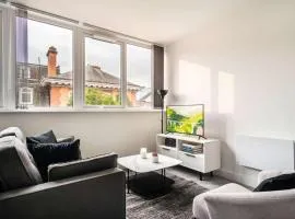 Modern 1 Bed Apartment in Central Wrexham